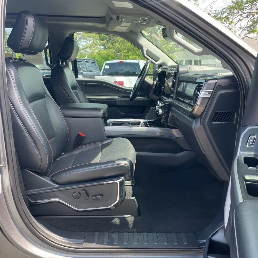2023 Ford F-350 Super Duty Lariat