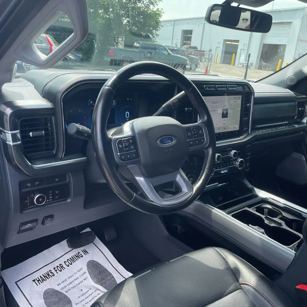 2023 Ford F-350 Super Duty Lariat