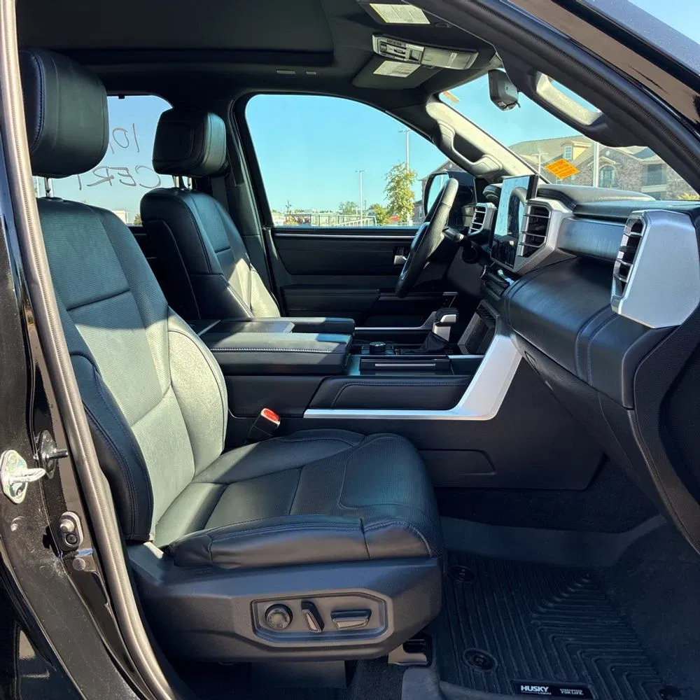 2023 Toyota Tundra Platinum HV