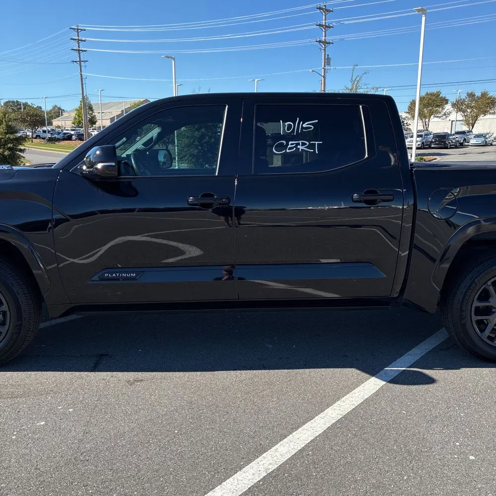 2023 Toyota Tundra Platinum HV