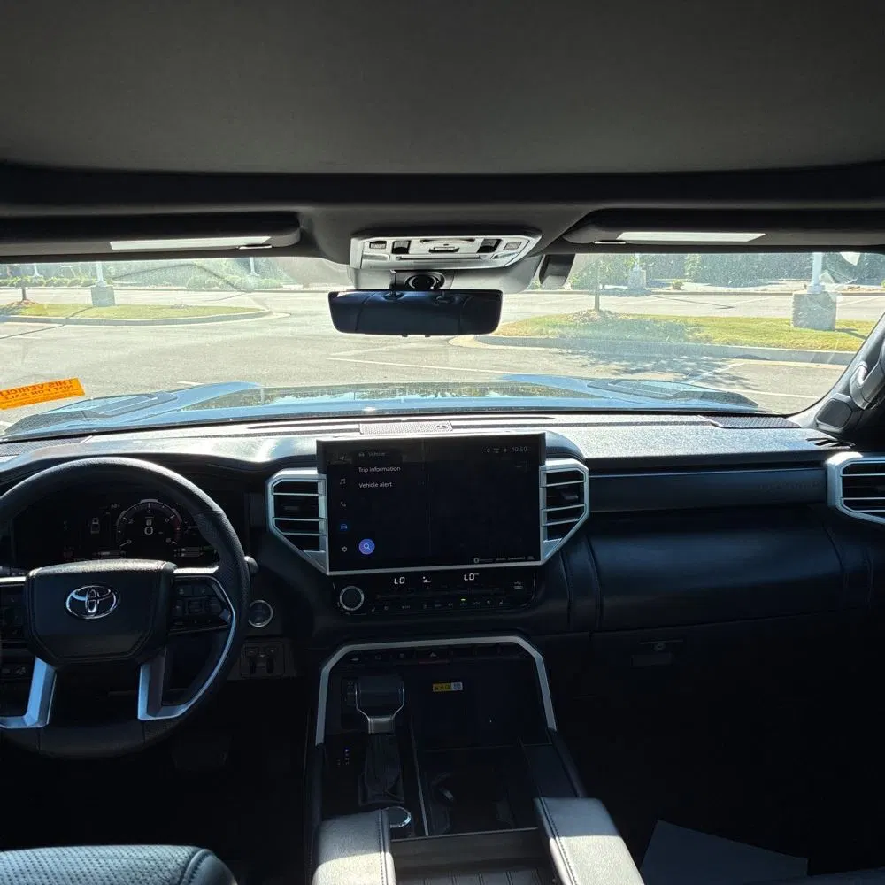 2023 Toyota Tundra Platinum HV