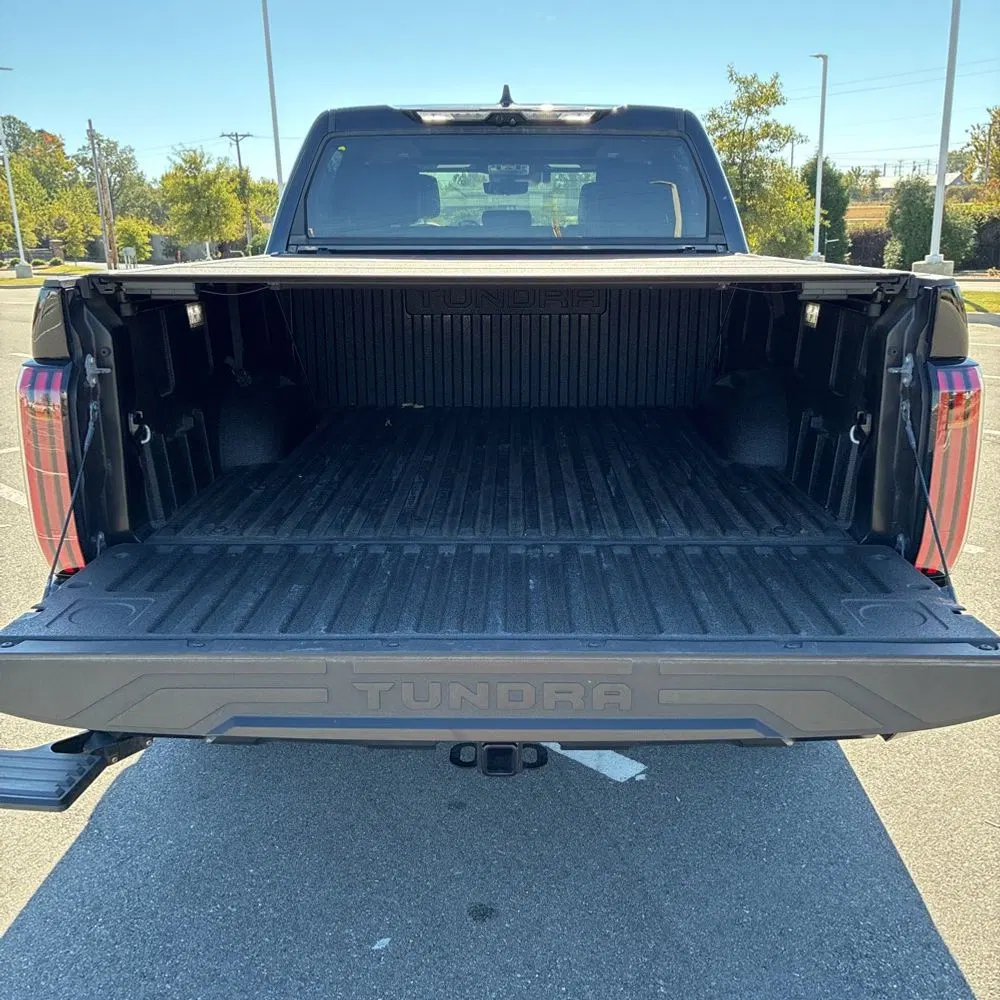 2023 Toyota Tundra Platinum HV