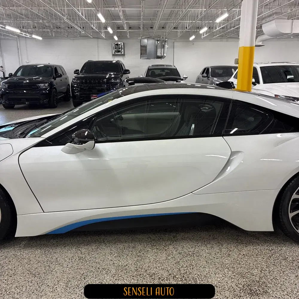 2014 BMW i8