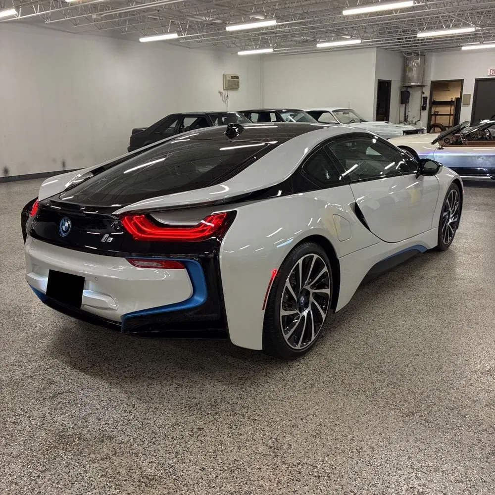 2014 BMW i8
