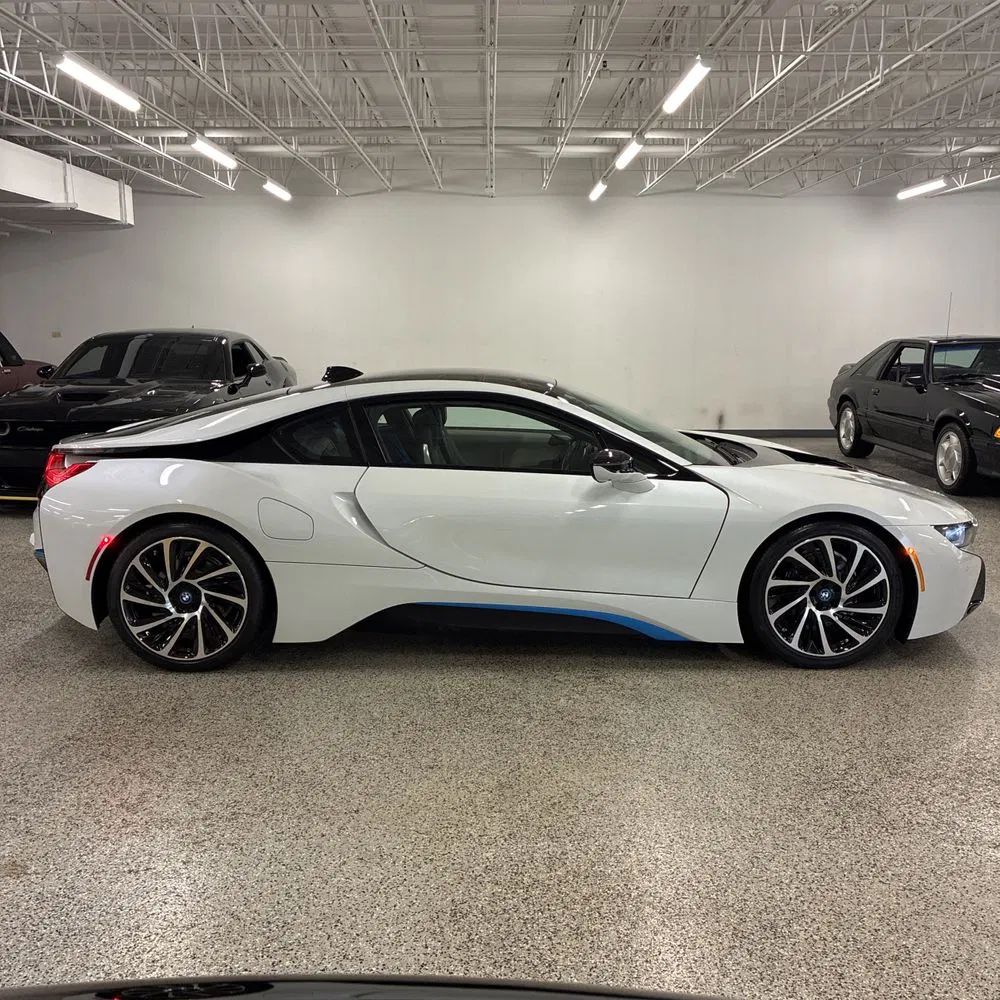 2014 BMW i8