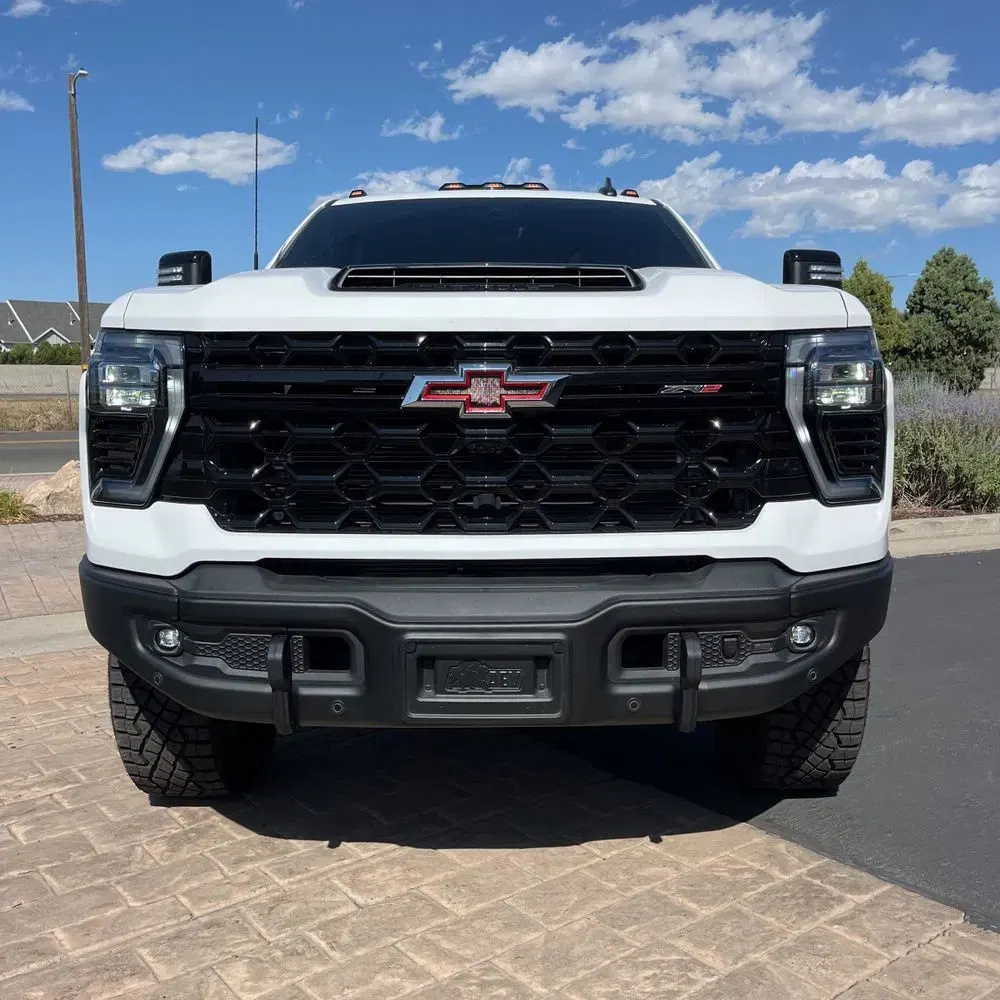 2025 Chevrolet Silverado 2500HD ZR2