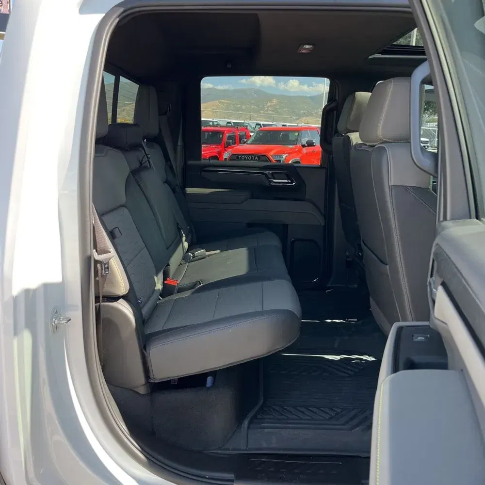 2025 Chevrolet Silverado 2500HD ZR2