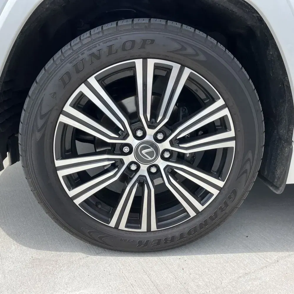 2024 Lexus LX 600 Luxury