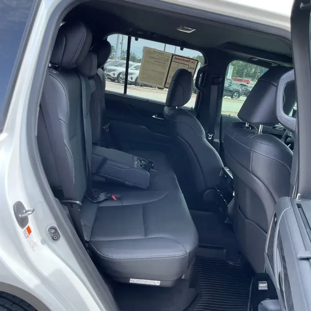 2024 Lexus LX 600 Luxury