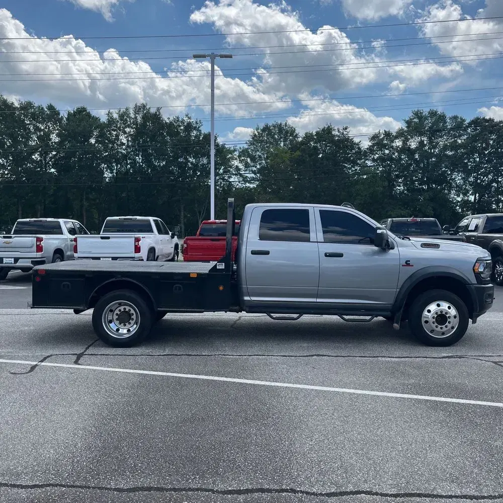 2023 Ram Commercial Tradesman CA60-84 CREW CAB/CHASSIS 4X4 6.7L
