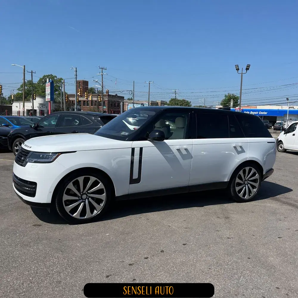 2023 Land Rover Range Rover P530 Autobiography LWB