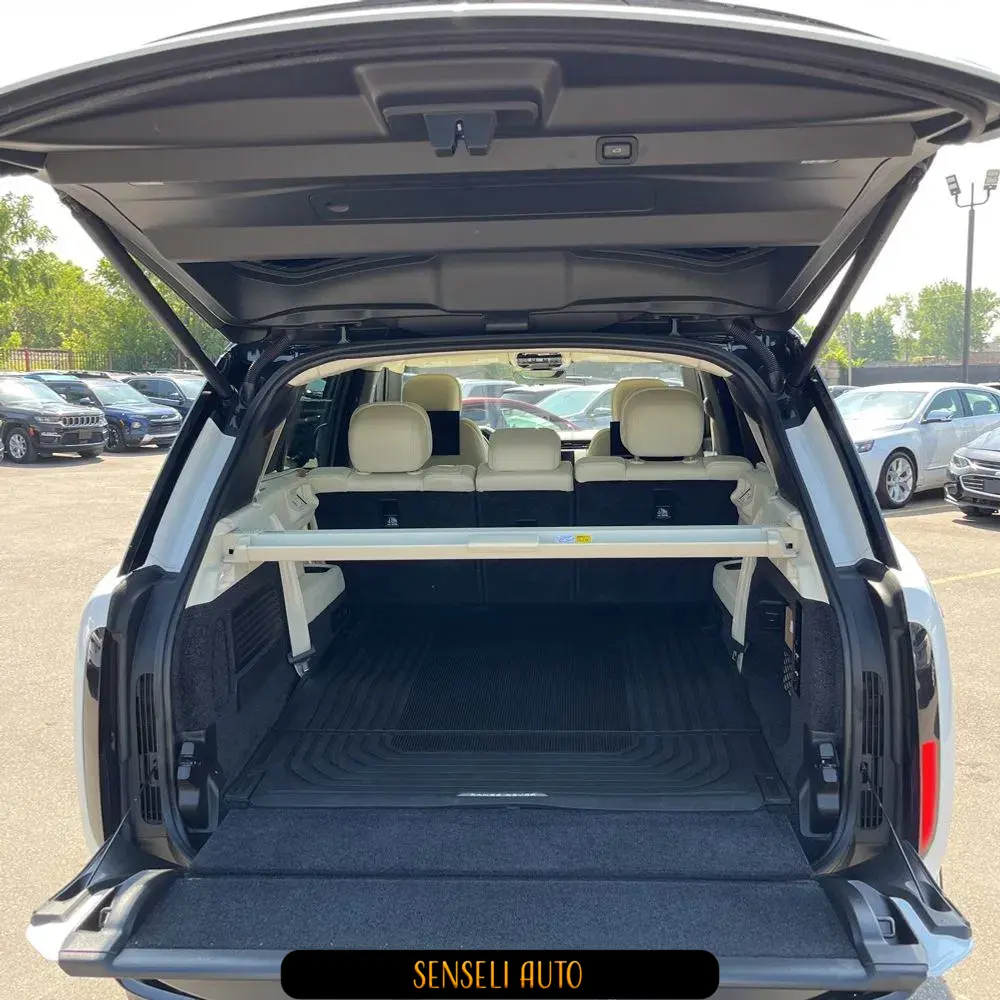 2023 Land Rover Range Rover P530 Autobiography LWB