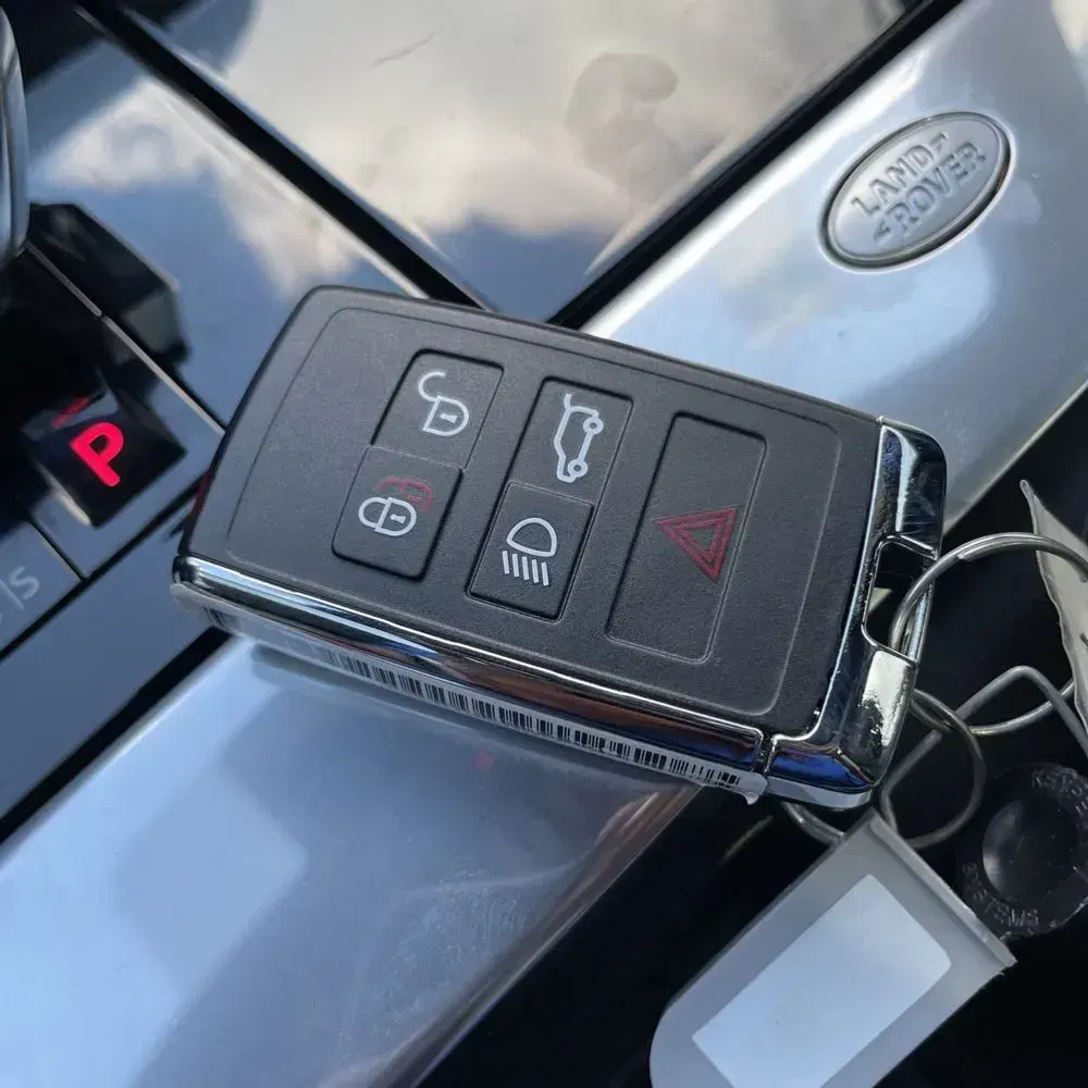 2023 Land Rover Range Rover Velar R-Dynamic S