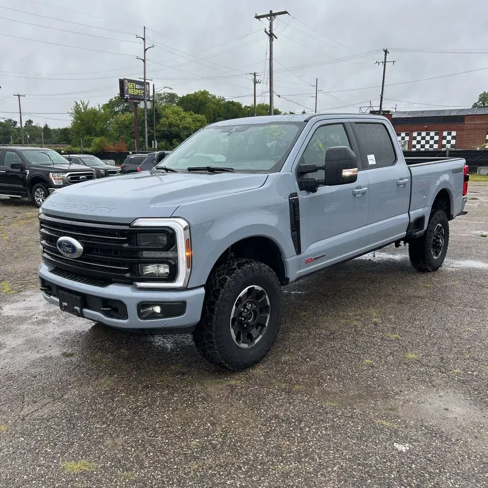2025 Ford F250 S/D Platinum