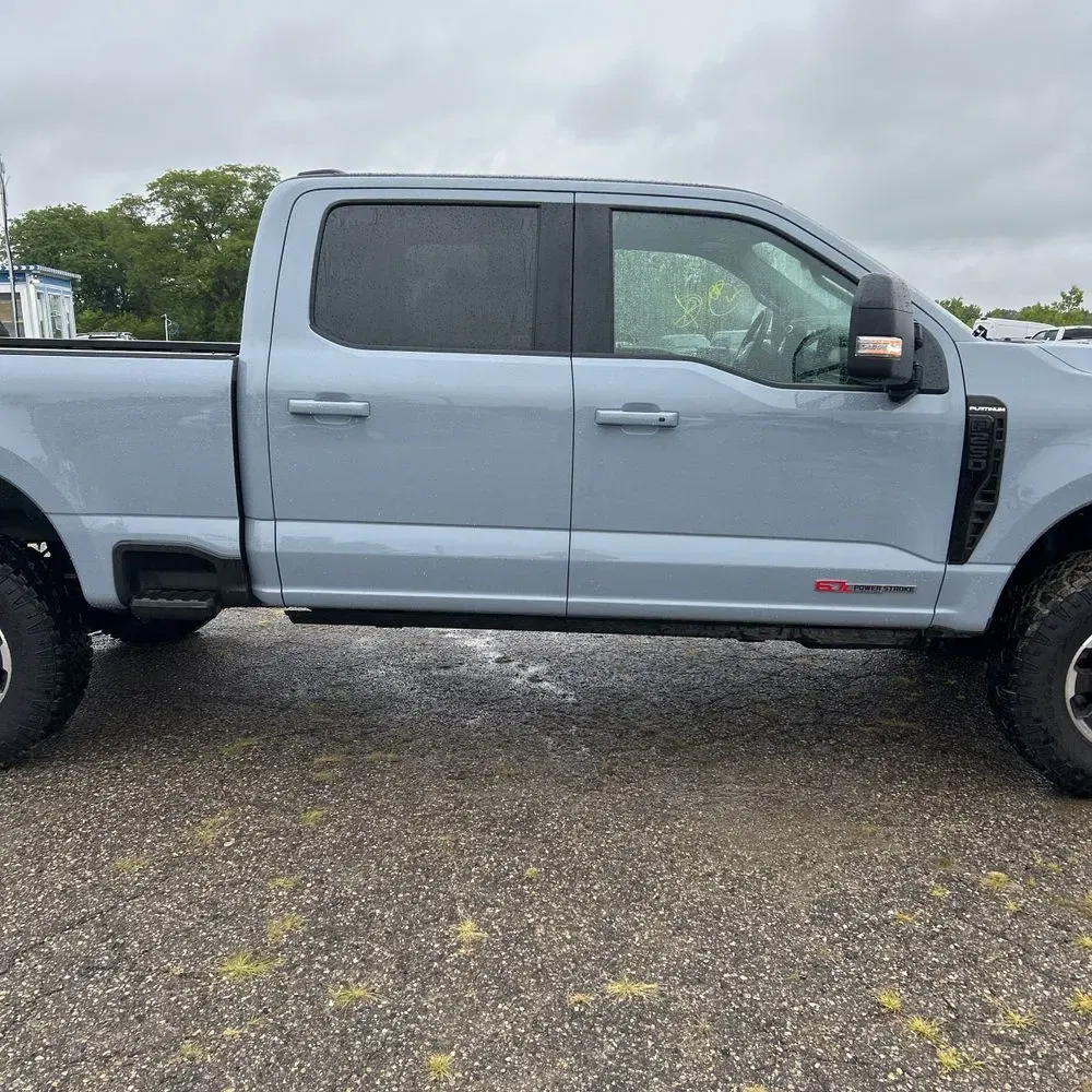 2025 Ford F250 S/D Platinum