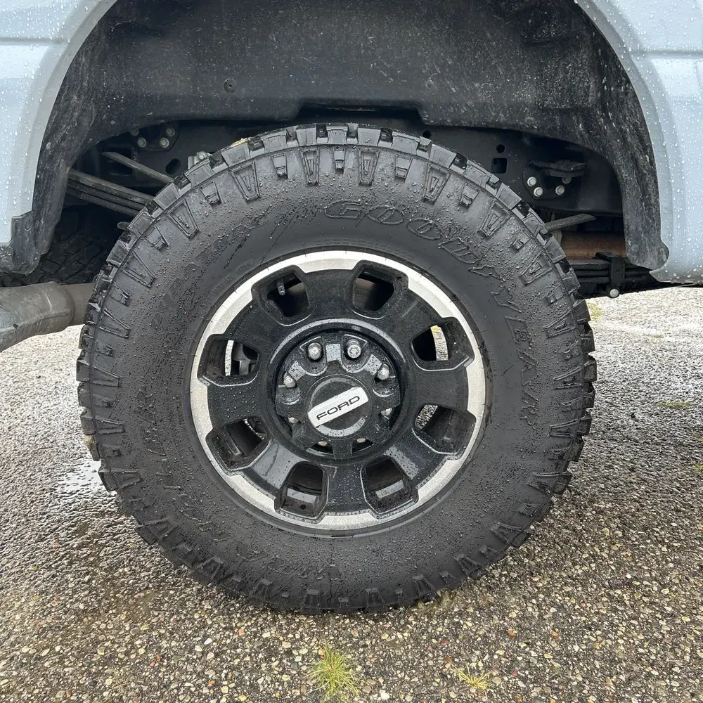 2025 Ford F250 S/D Platinum