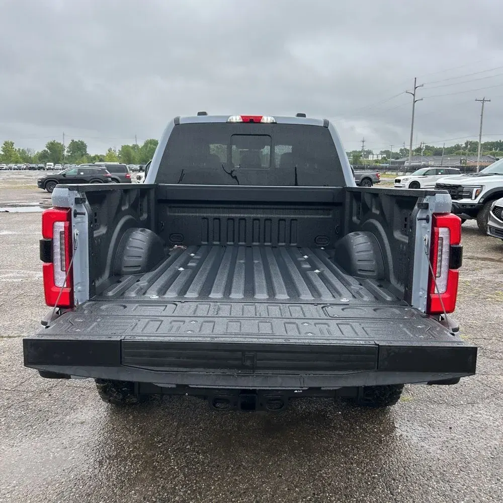 2025 Ford F250 S/D Platinum