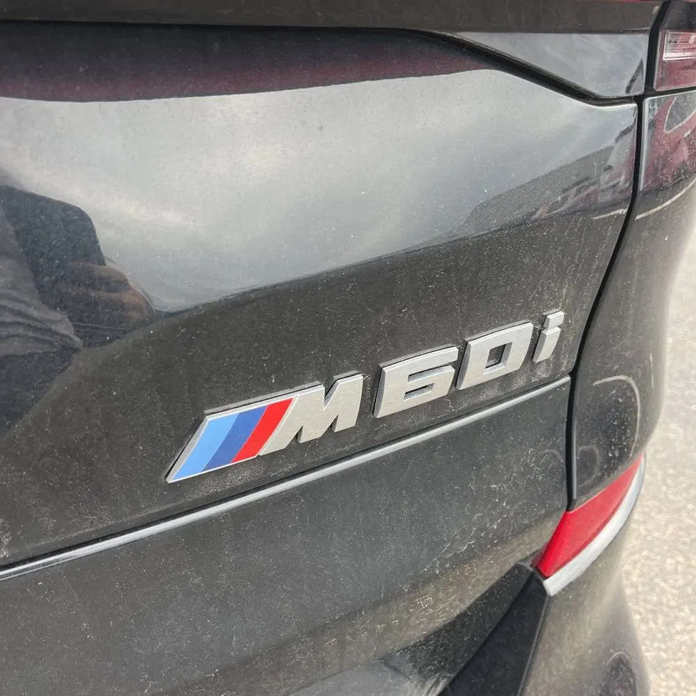 2025 BMW X5 M60i