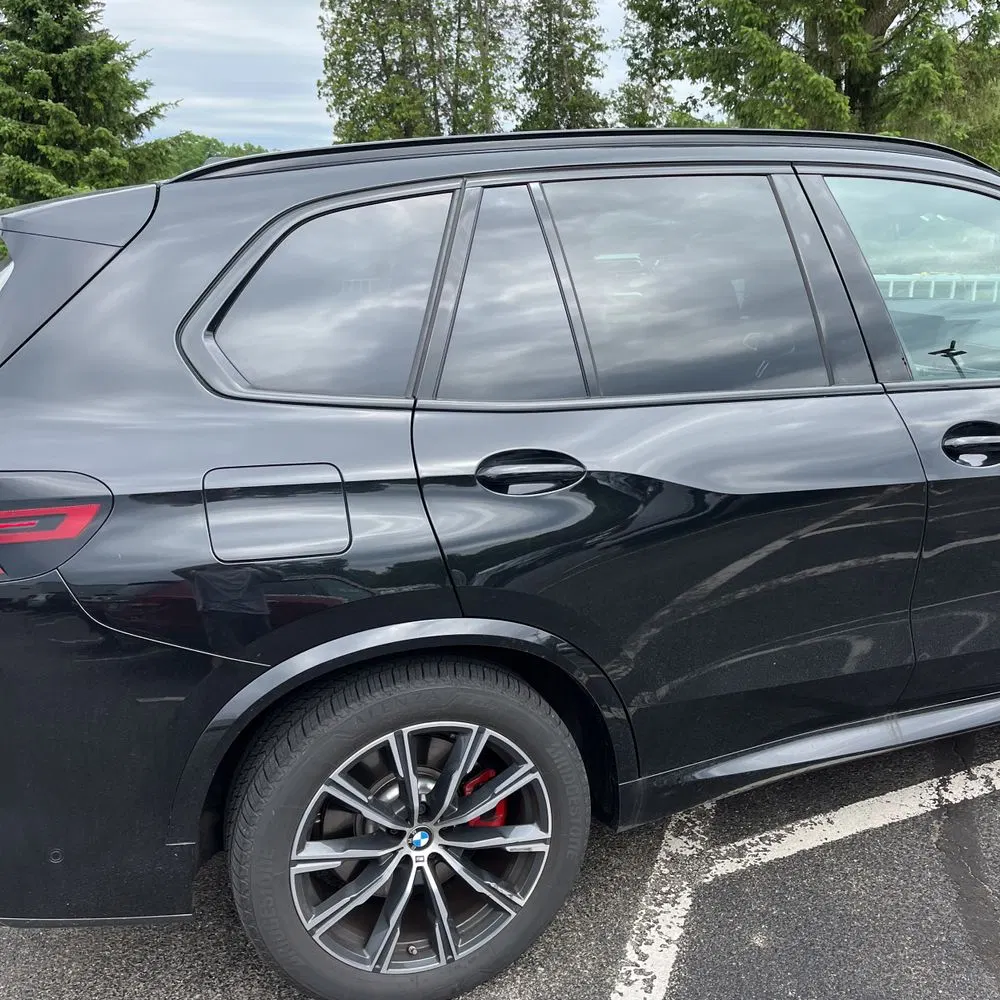 2025 BMW X5 M60i