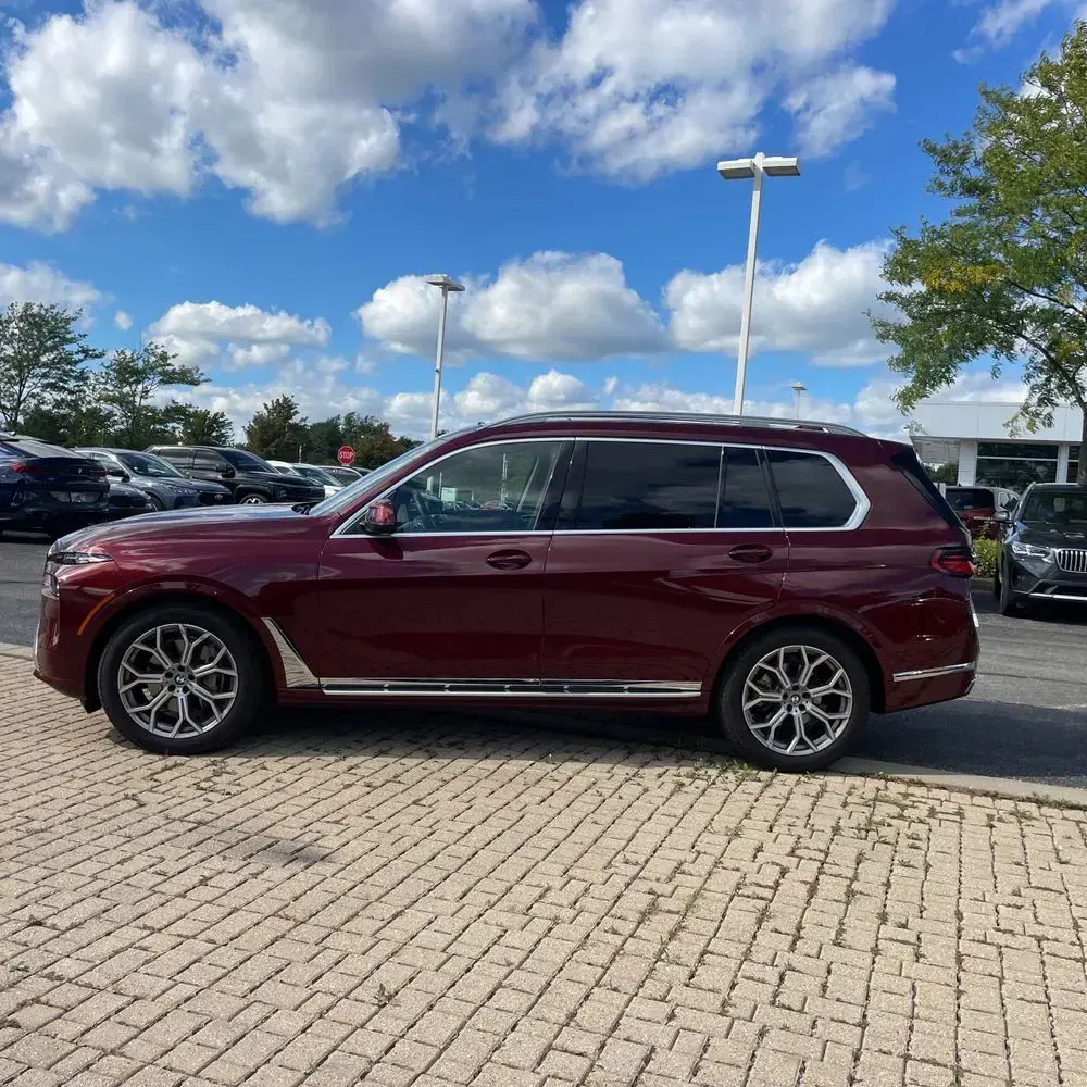 2025 BMW X7 XDrive40i