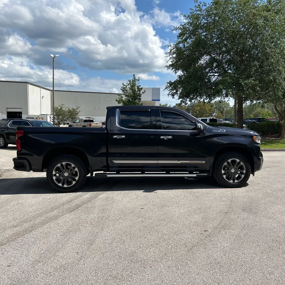 2022 Chevrolet Silverado 1500 High Country