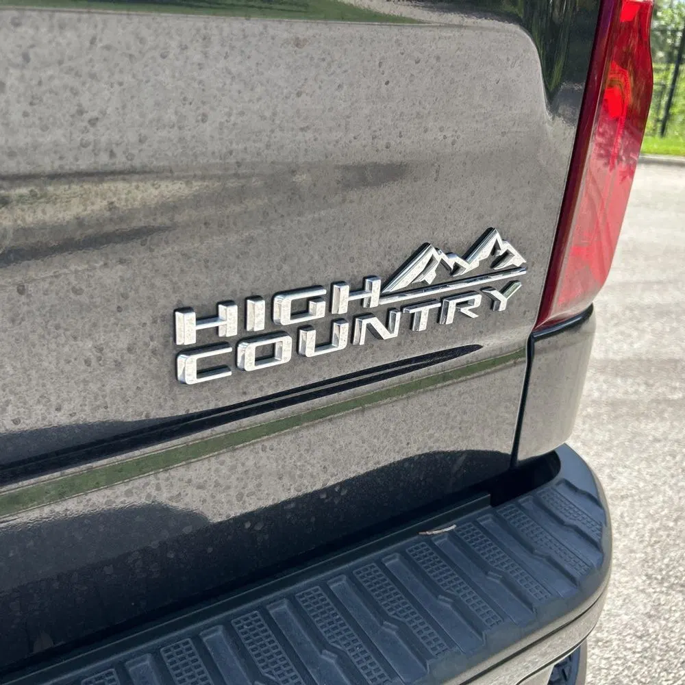 2022 Chevrolet Silverado 1500 High Country