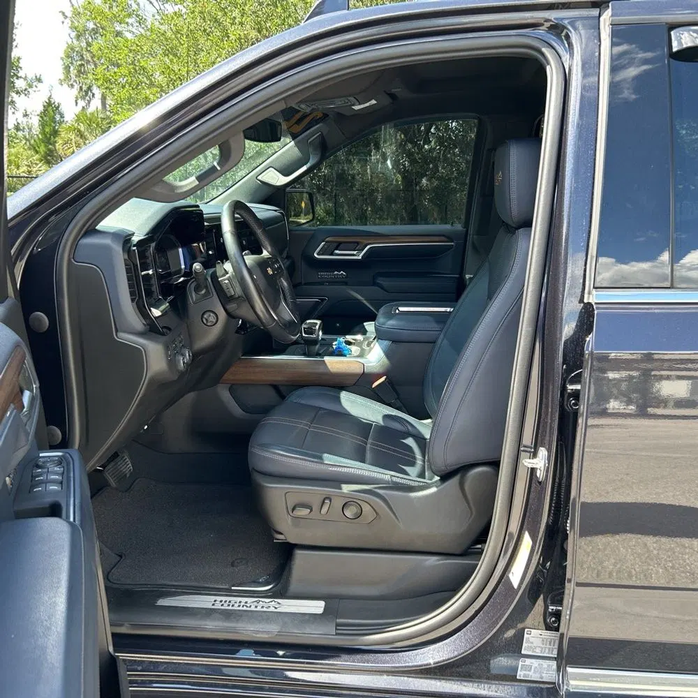 2022 Chevrolet Silverado 1500 High Country