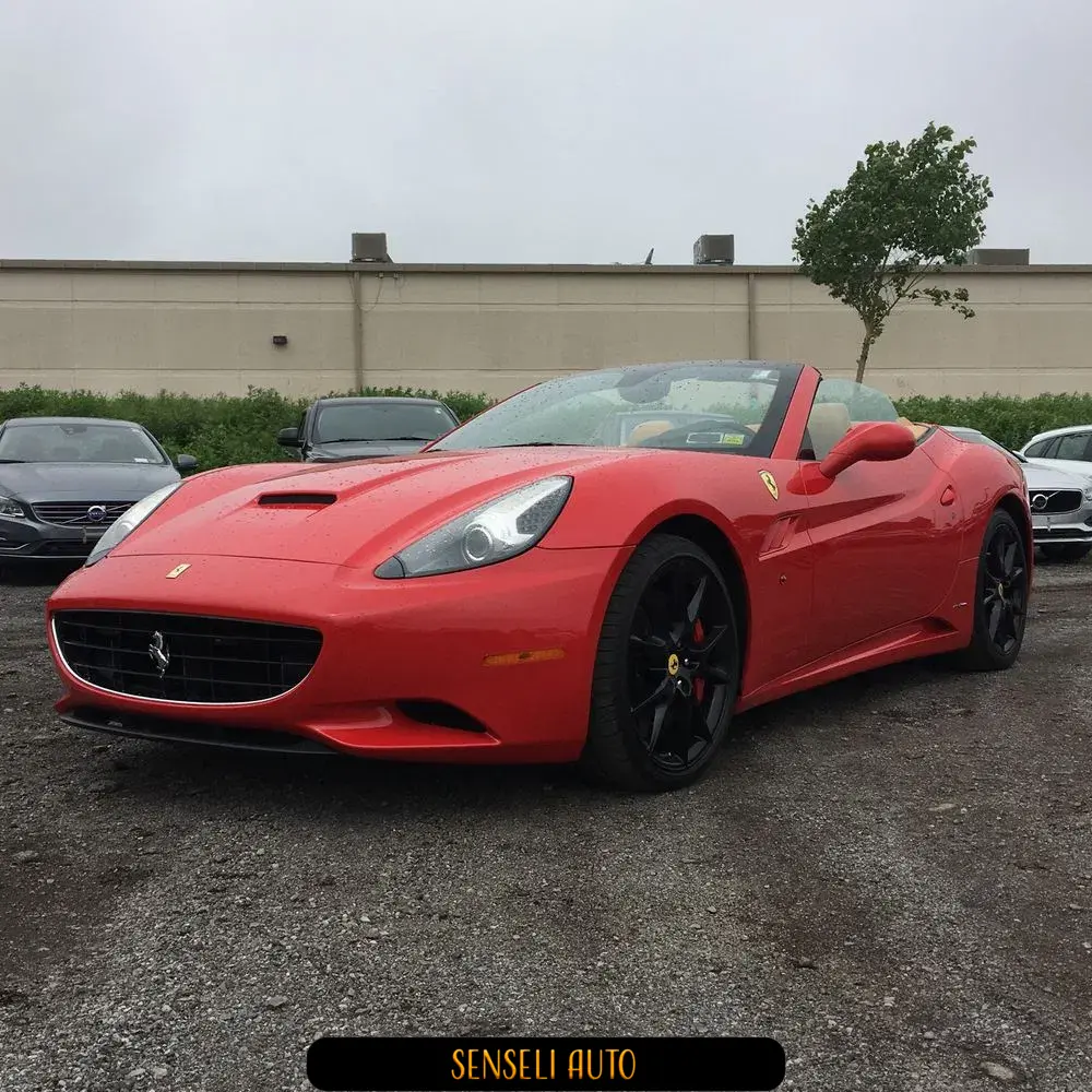 2010 Ferrari California Base