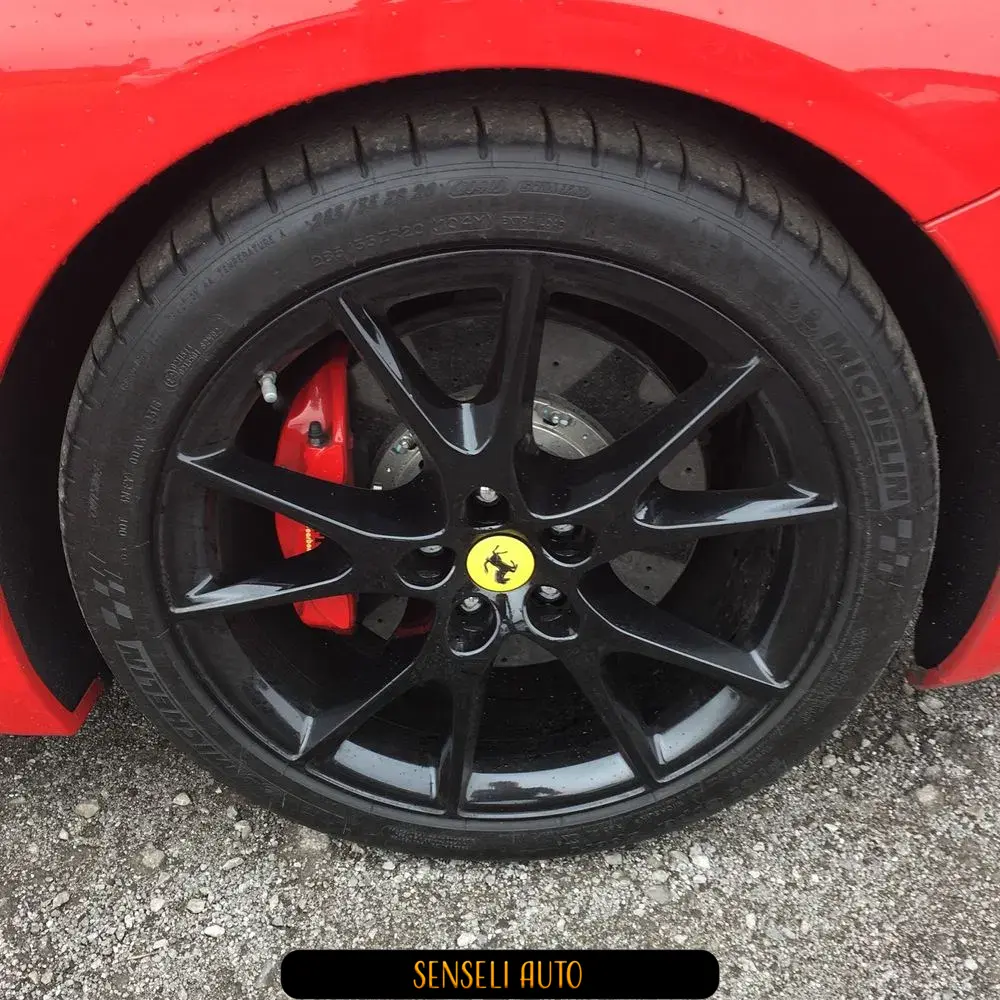 2010 Ferrari California Base