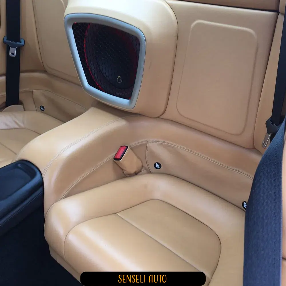 2010 Ferrari California Base