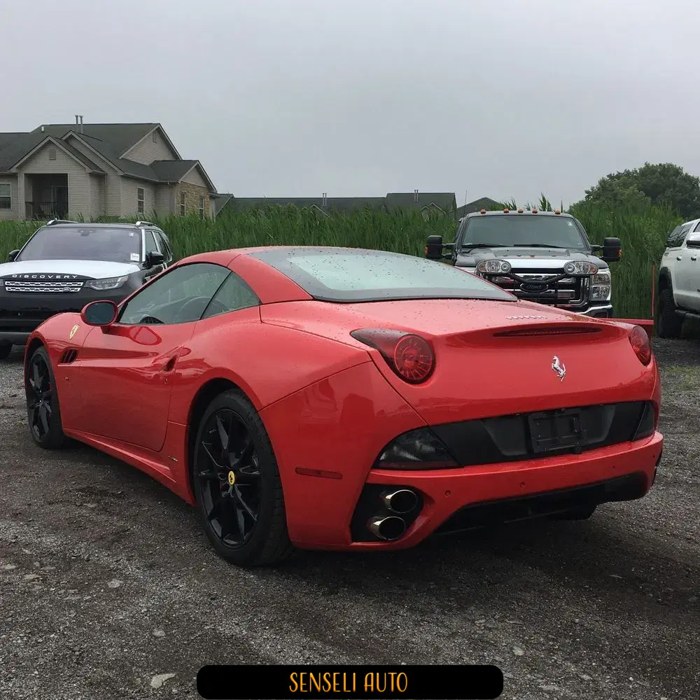 2010 Ferrari California Base