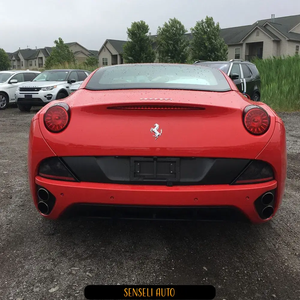 2010 Ferrari California Base