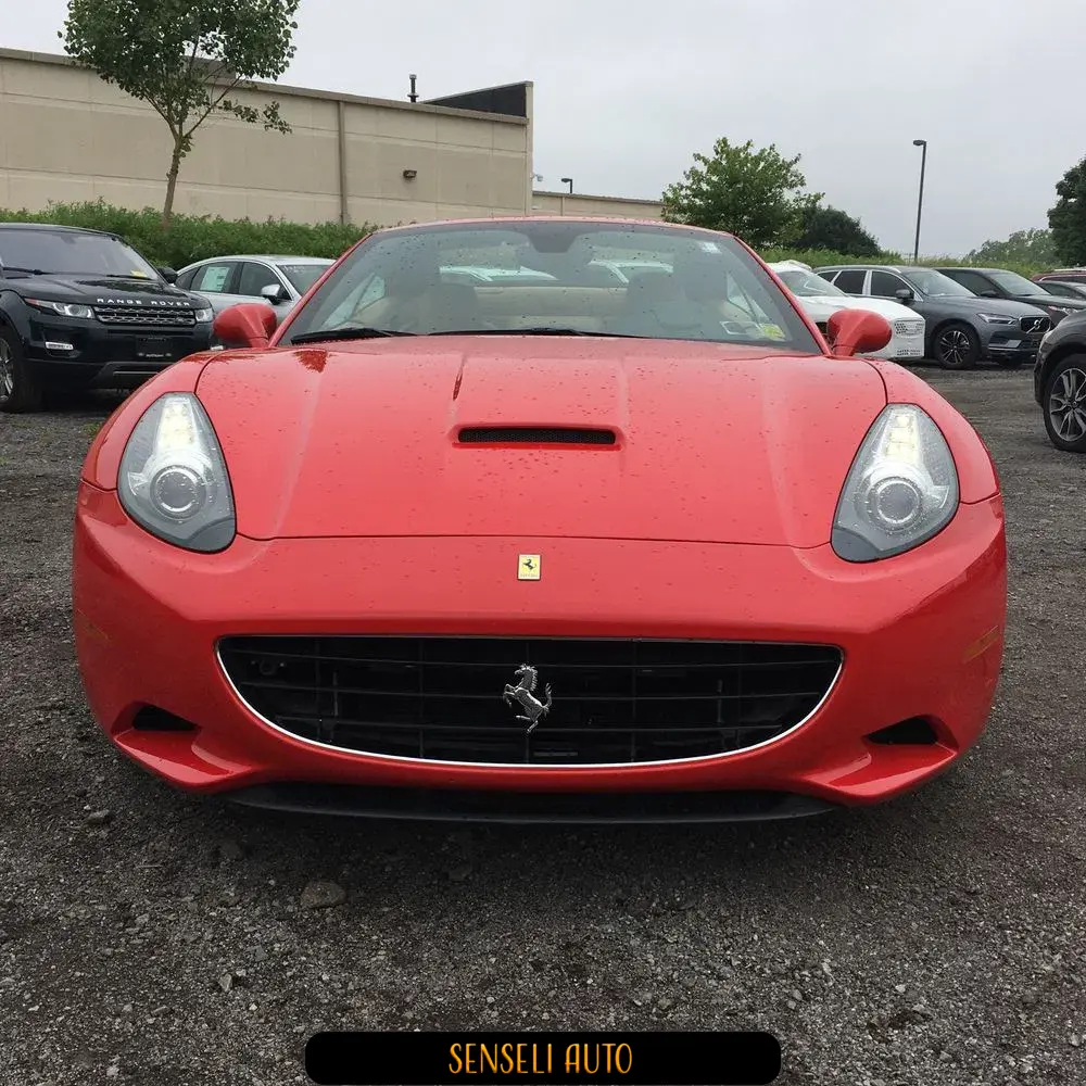 2010 Ferrari California Base