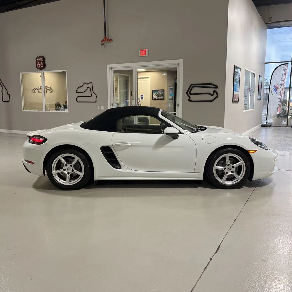2021 Porsche 718 Boxster Base
