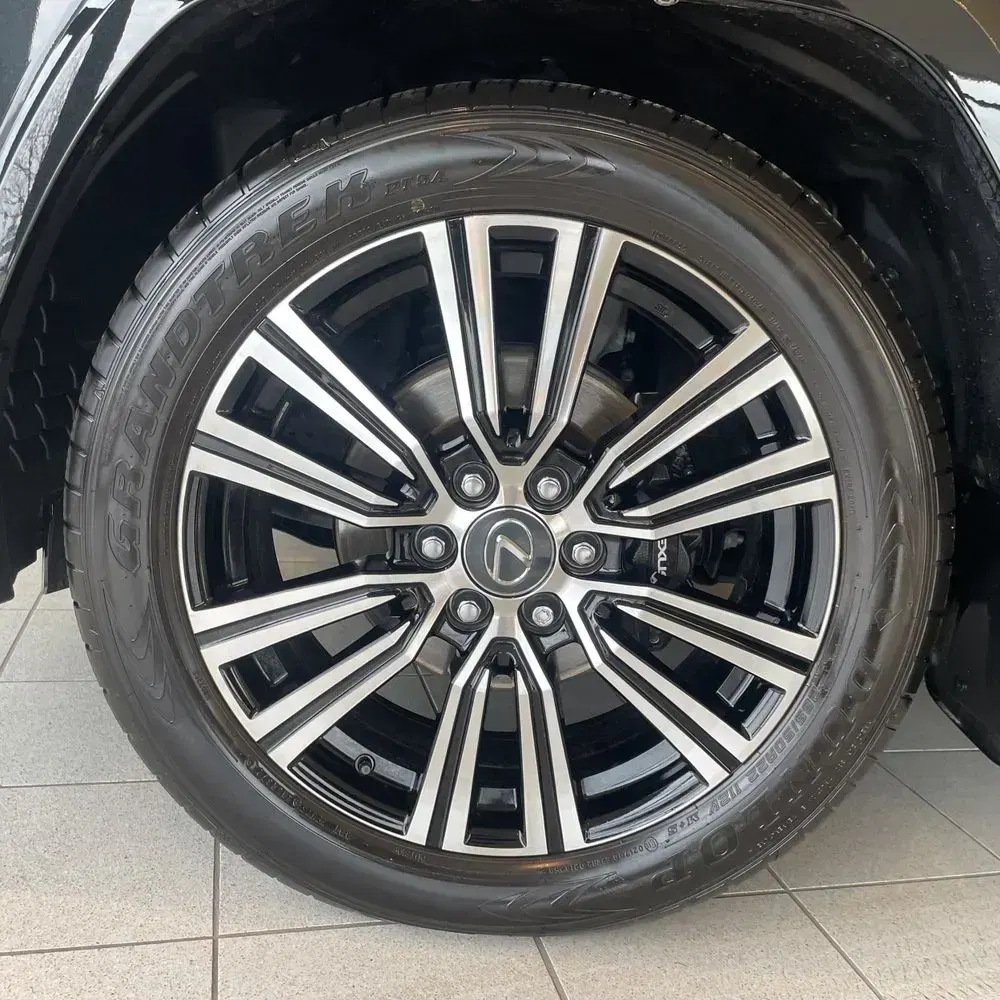 2024 Lexus LX 600 Luxury