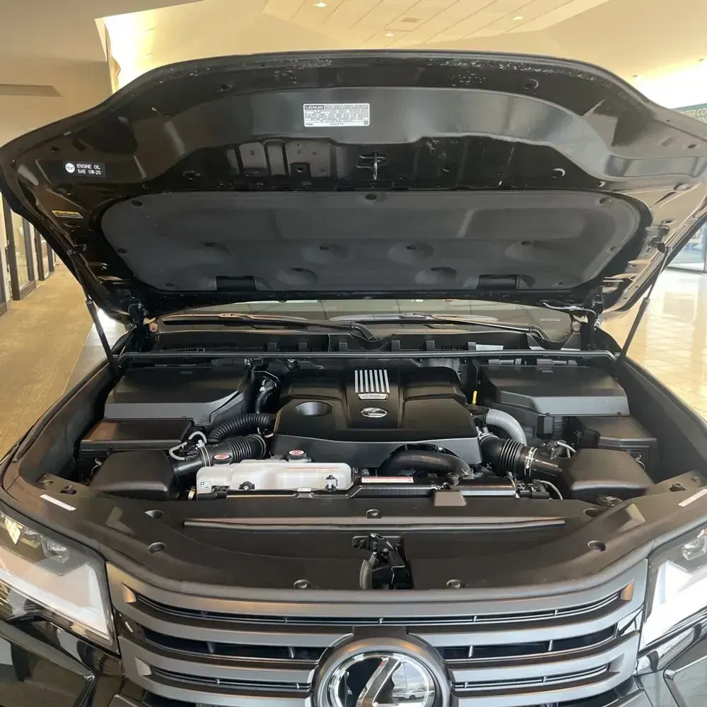 2024 Lexus LX 600 Luxury