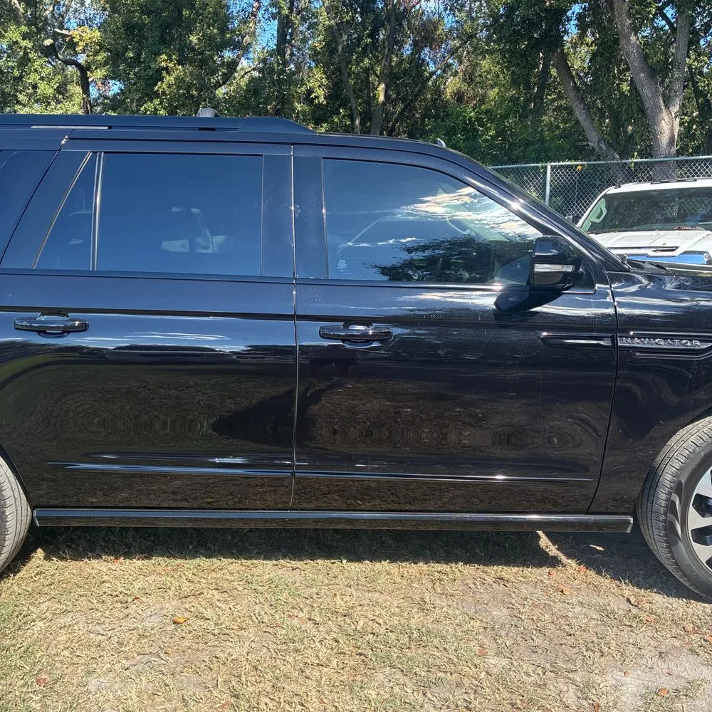 2022 Lincoln Navigator L Reserve