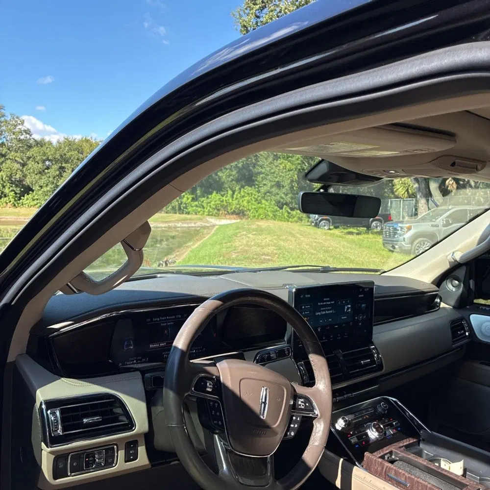 2022 Lincoln Navigator L Reserve