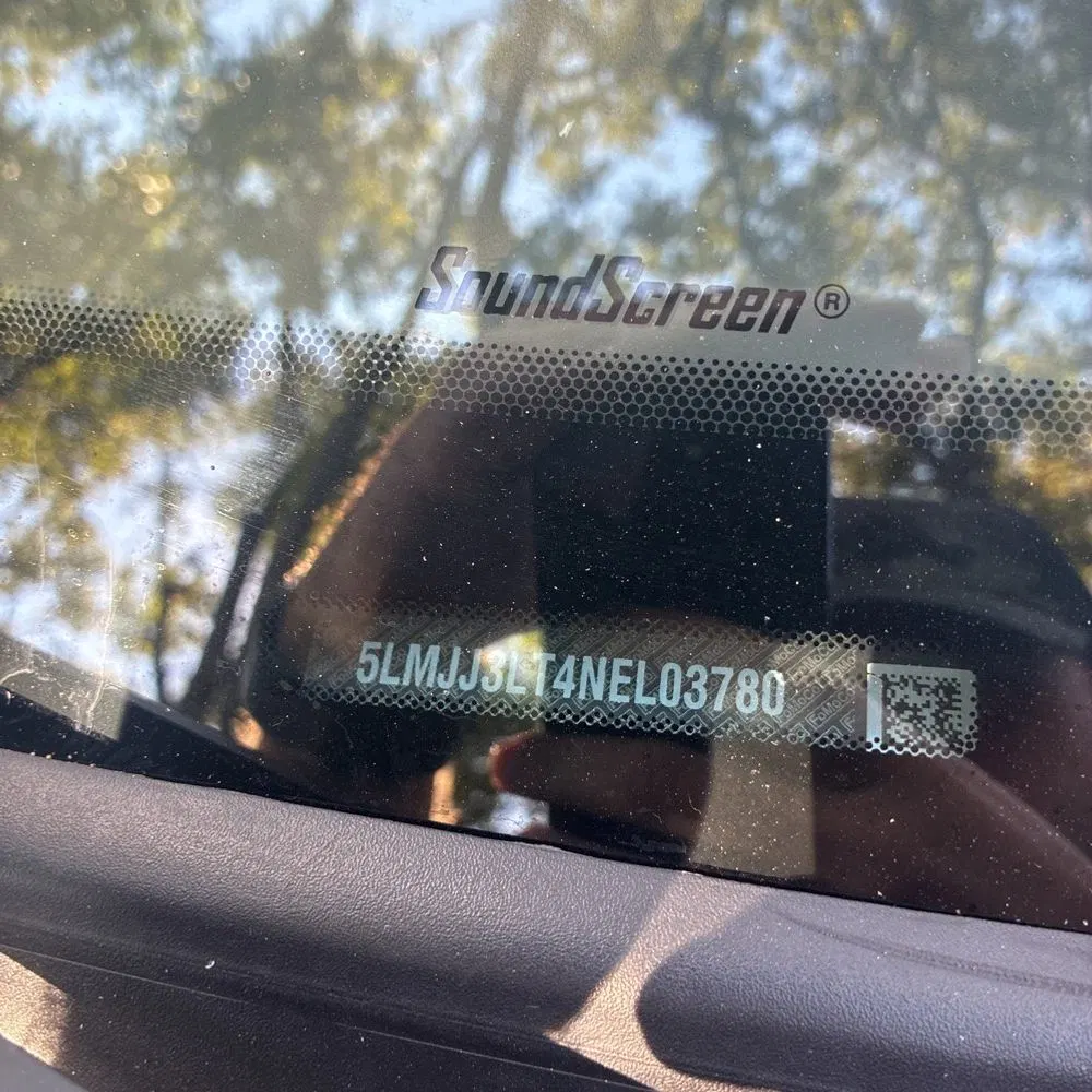 2022 Lincoln Navigator L Reserve