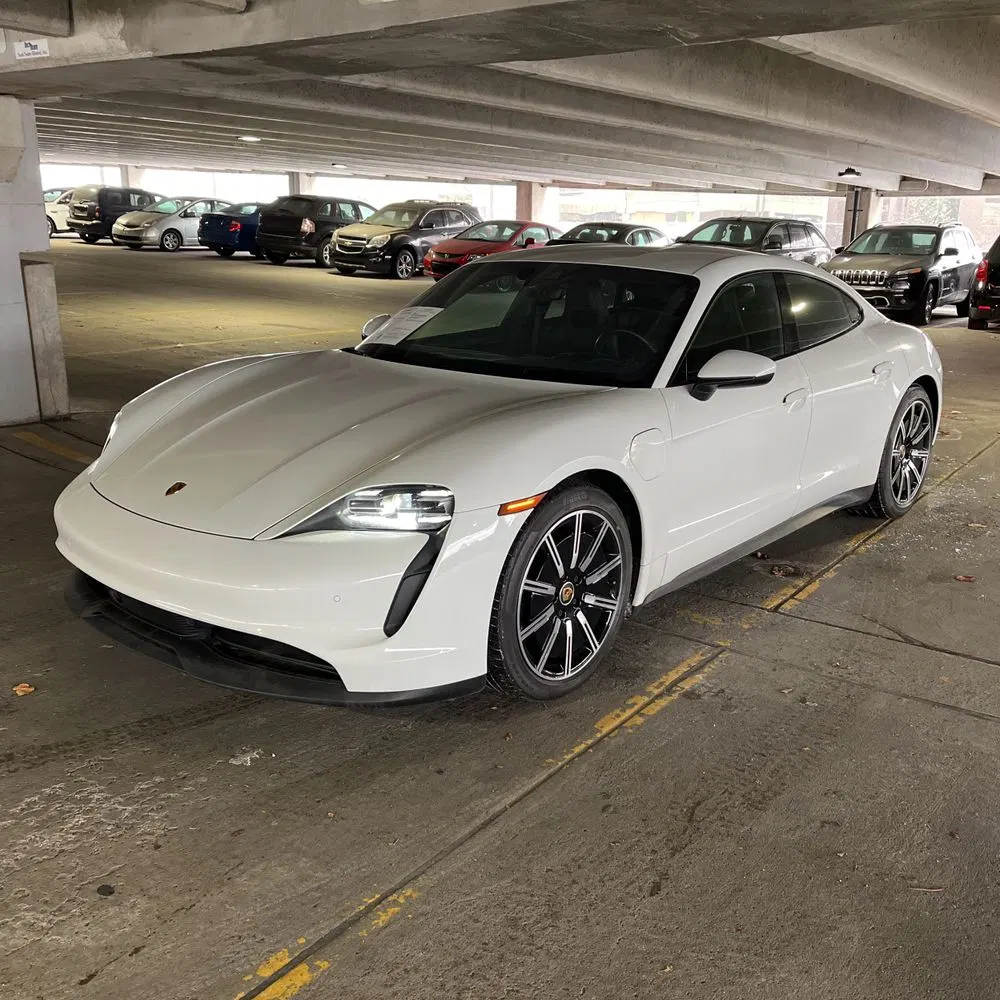 2022 Porsche Taycan Base