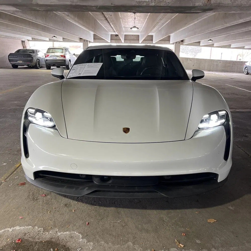 2022 Porsche Taycan Base