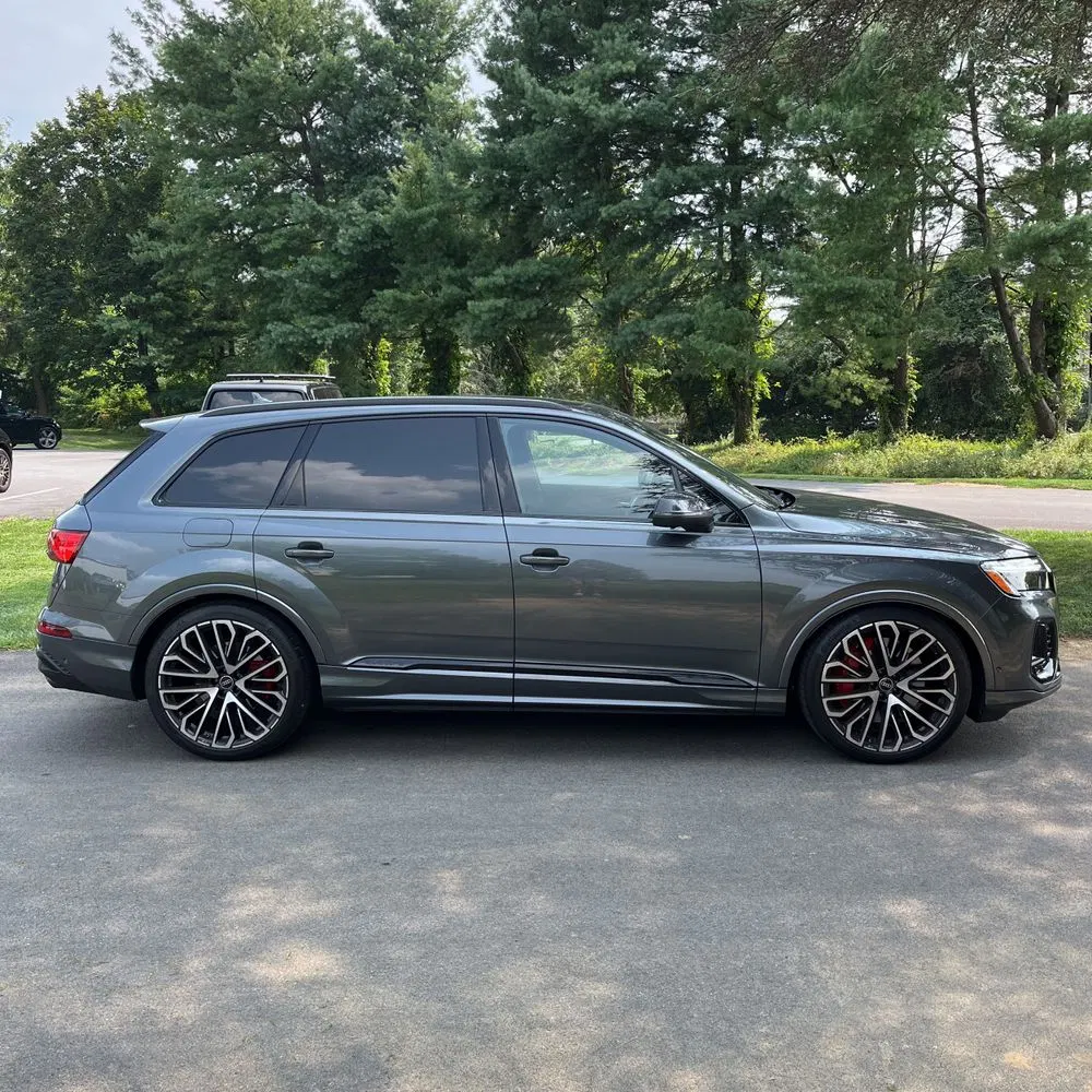2025 Audi SQ7 Prestige