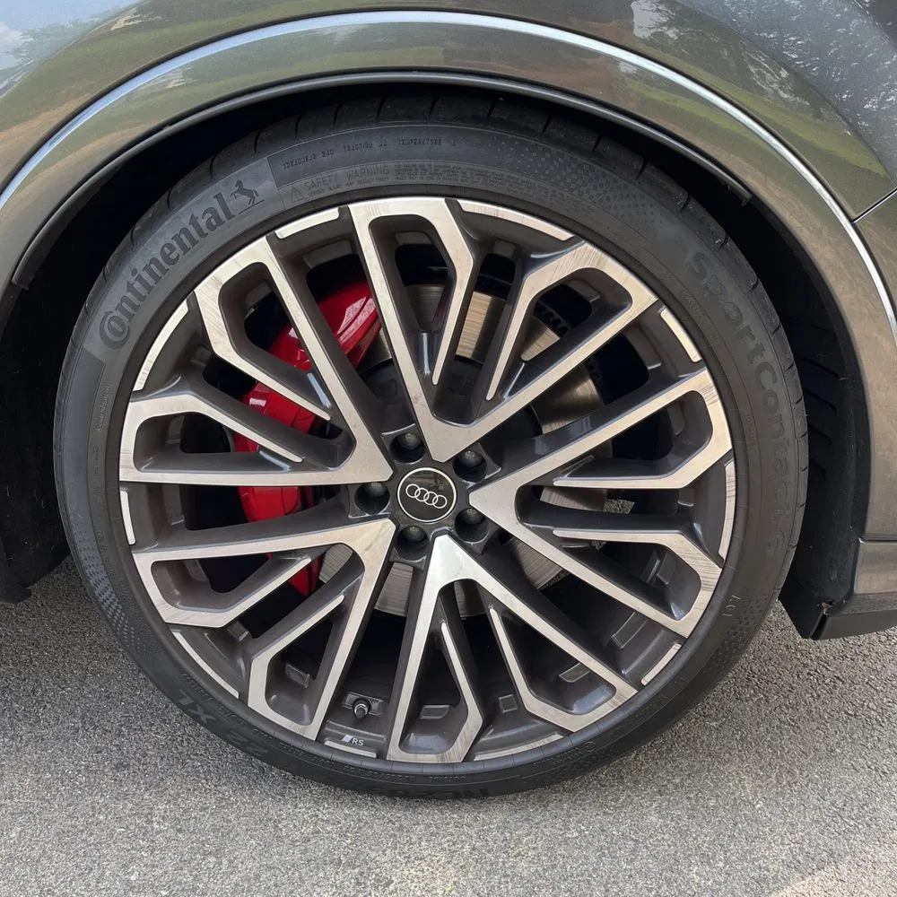 2025 Audi SQ7 Prestige