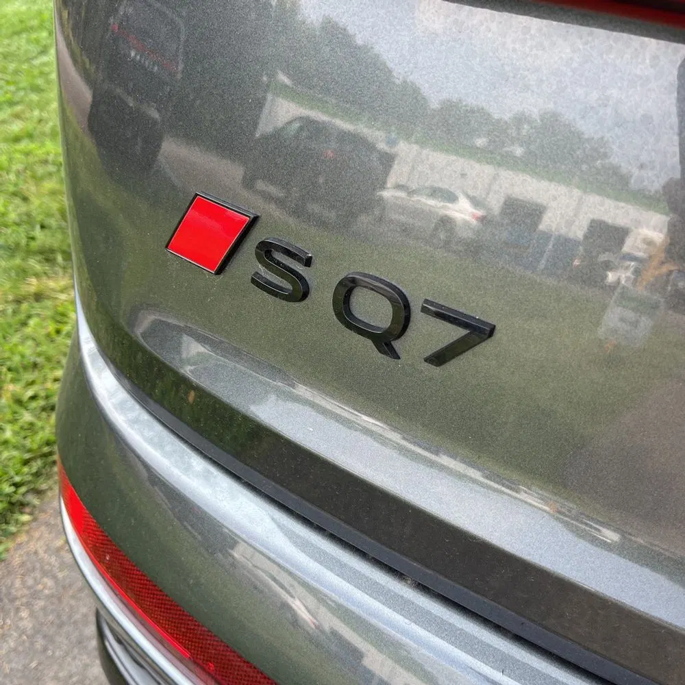 2025 Audi SQ7 Prestige