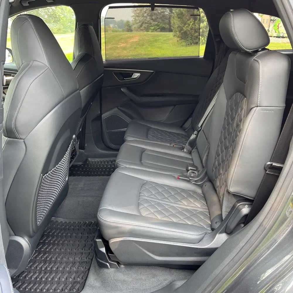 2025 Audi SQ7 Prestige