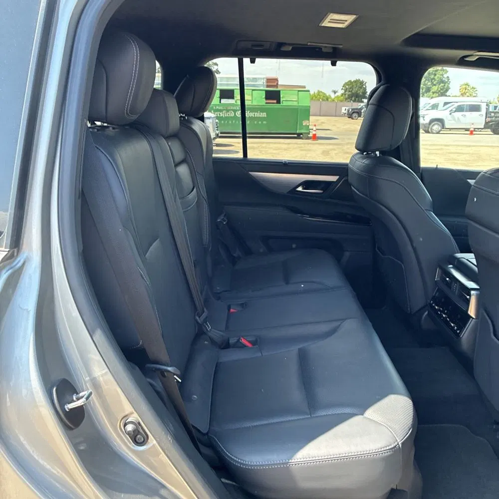 2023 Lexus LX 600 F SPORT Handling
