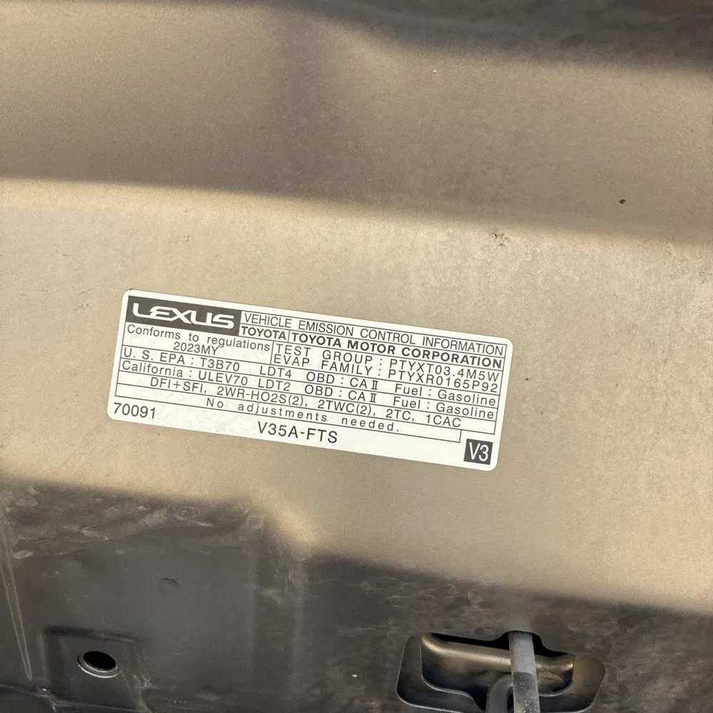 2023 Lexus LX 600 F SPORT Handling