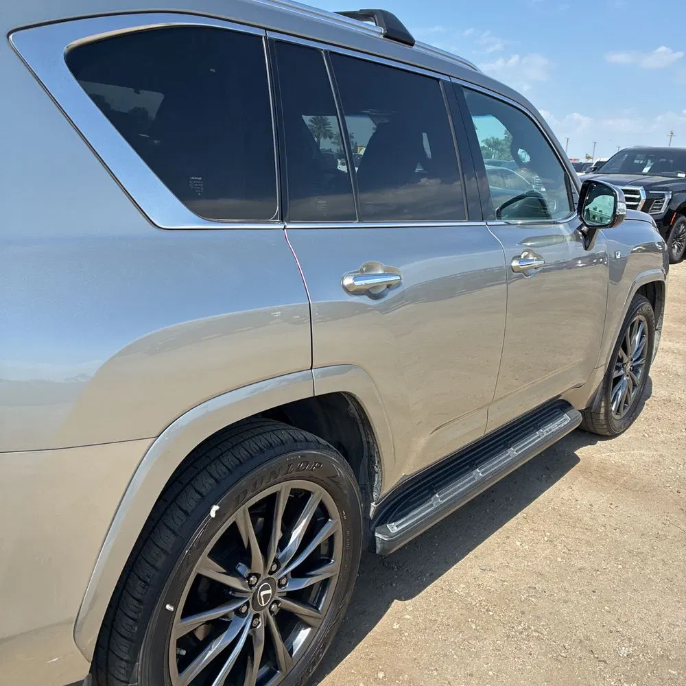 2023 Lexus LX 600 F SPORT Handling