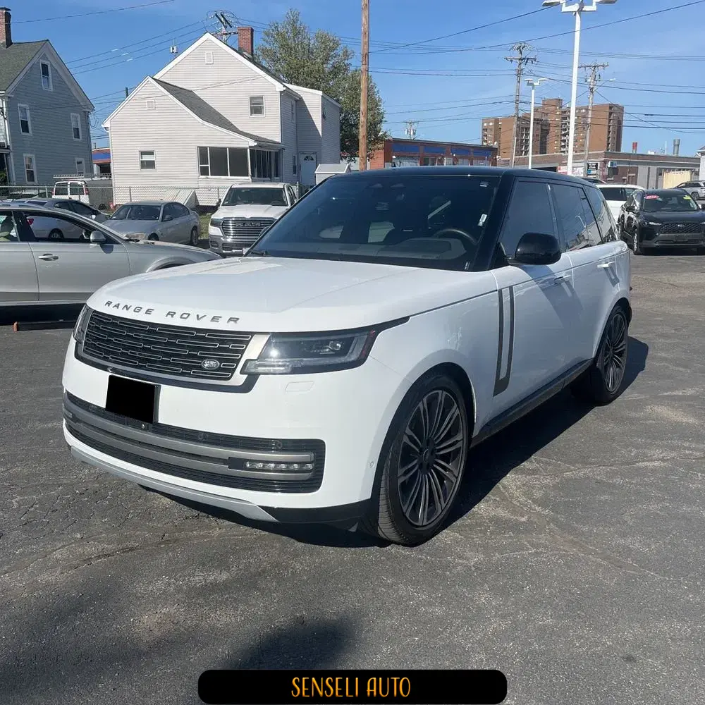 2024 Land Rover Range Rover P530 SE