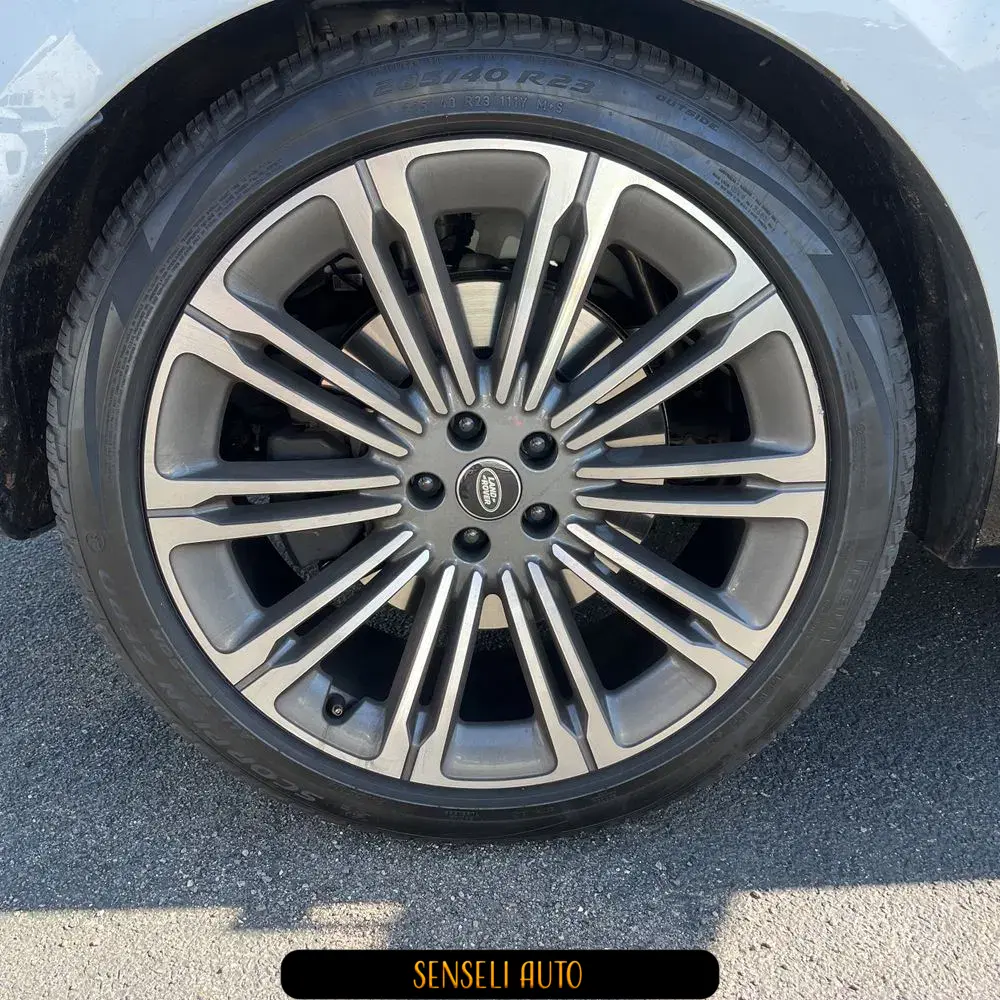 2024 Land Rover Range Rover P530 SE
